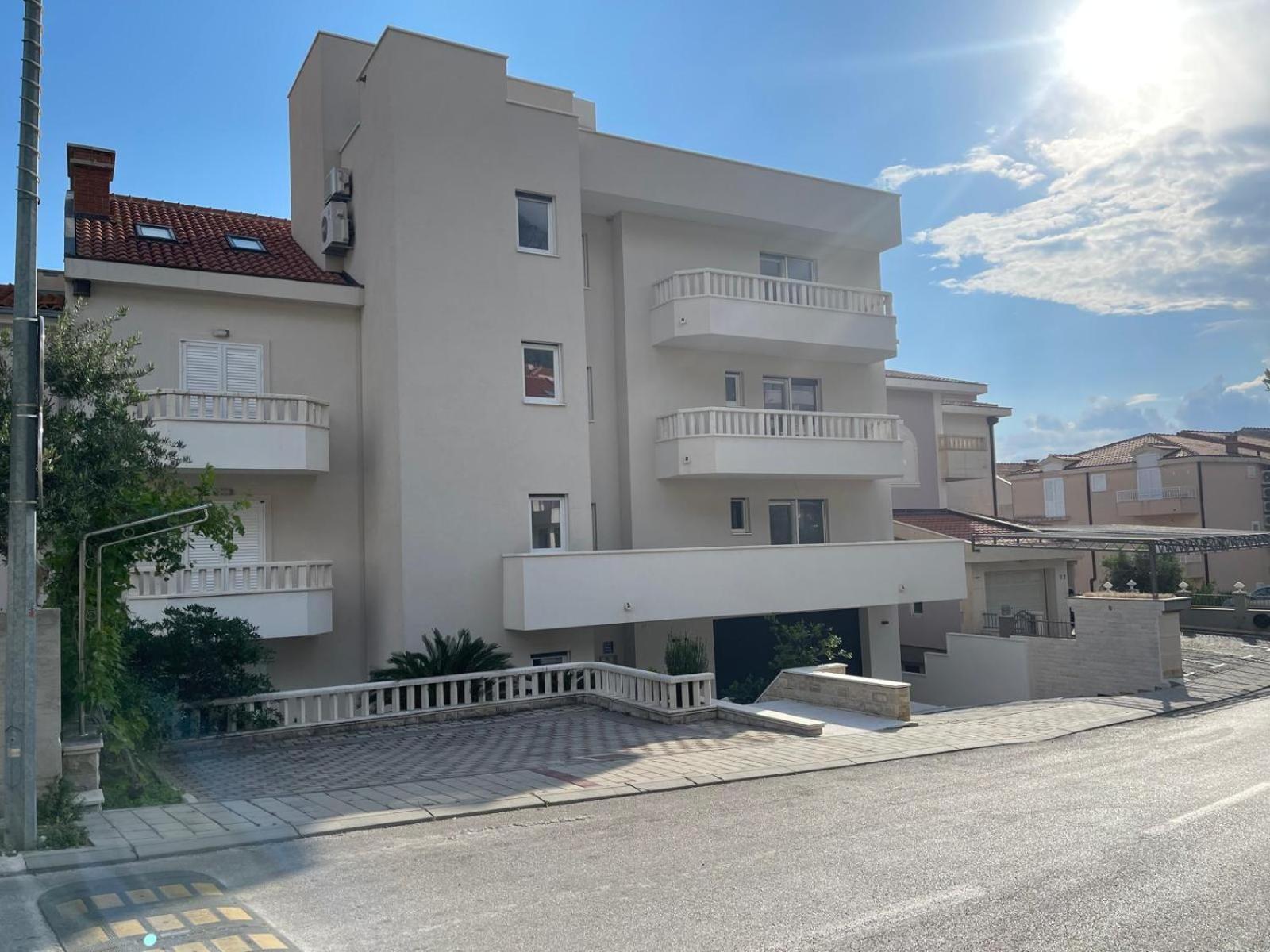 Apartment Dalmatien Traumhaus Makarska Exteriör bild