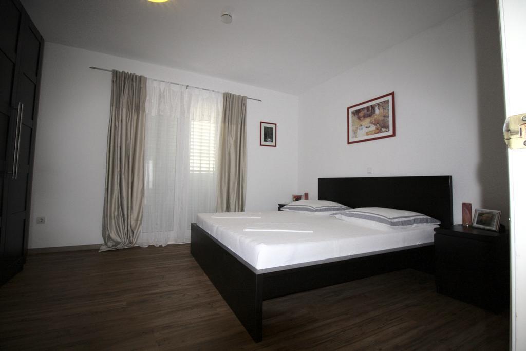 Apartment Dalmatien Traumhaus Makarska Exteriör bild