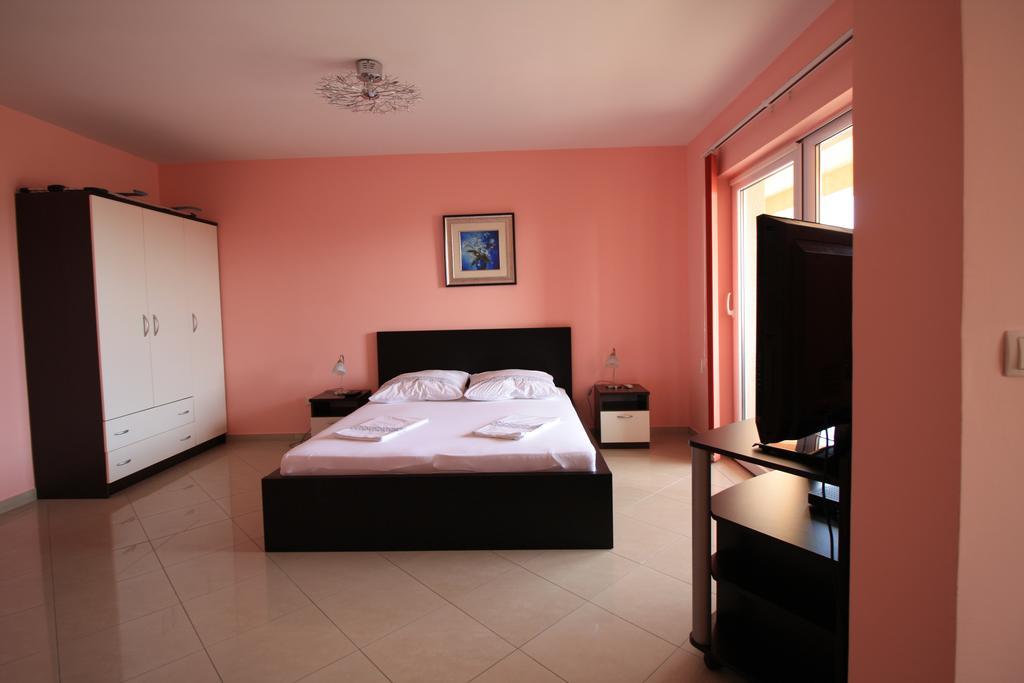 Apartment Dalmatien Traumhaus Makarska Exteriör bild